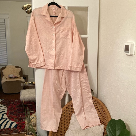 Oscar del Renta pink label pajamas - Picture 1 of 7